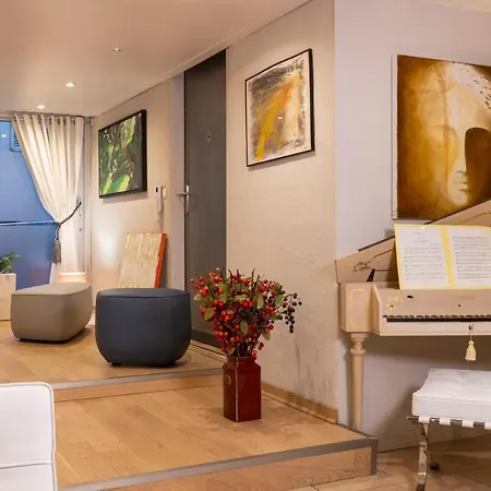 Maison Lavaud Guest house Paris